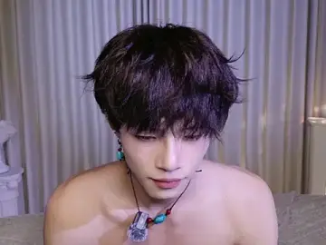Stripchat Adult Webcam of RenZeng