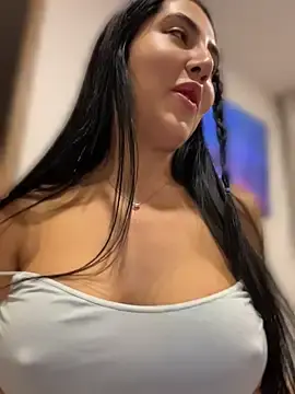 Stripchat Sex Cam of _Nina_1