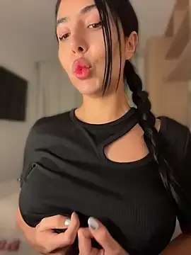 Stripchat Adult Webcams of _Nina_1