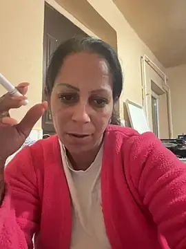 Stripchat Free Porn Cam of wildfarmbabe