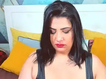 Stripchat Adult Webcam of AmyCubes