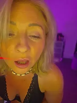 Stripchat Best Webcam of PocketPIxiUK