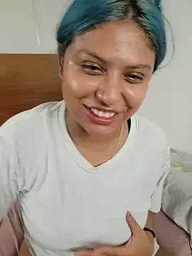 Stripchat Free Porn Cam of azulzulix