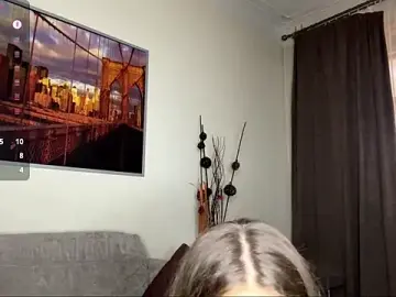 Stripchat Sex Cam of LoraDavi