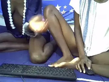 Stripchat Free Porn Cam of Cheeky_Sluts