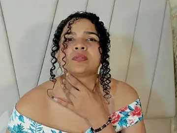 Stripchat Live Sex Cam of Miaa_Star1