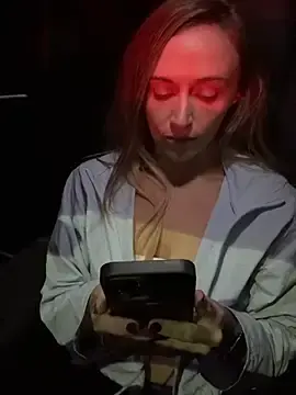 Stripchat Free Porn Cam of lunagirl13