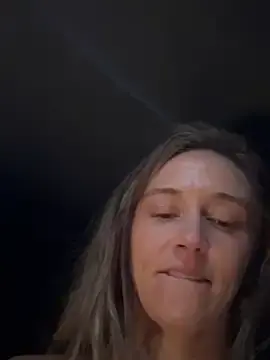 Stripchat Sex Cam of lunagirl13