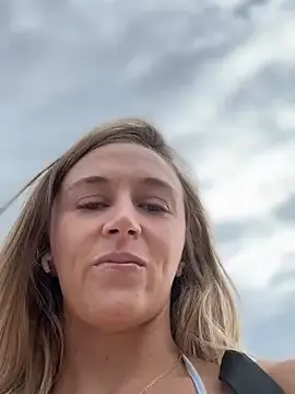 Stripchat Live Porn of lunagirl13