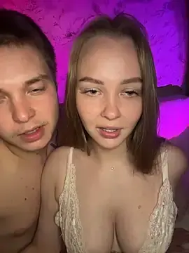 Stripchat Sex Cam of _Loveee_57