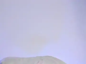 Stripchat Sex Cam of Coral_Princex