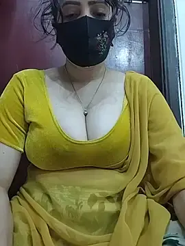 Stripchat Best live sex cam show of Saanvi-Sen