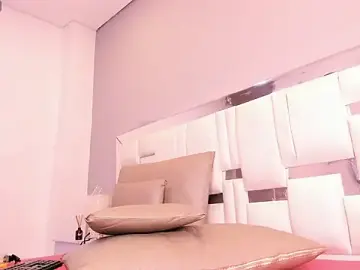 Stripchat Adult Webcam of Eva_Johnss
