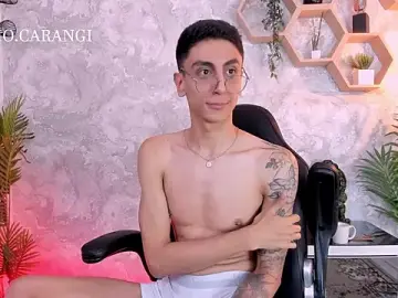 Stripchat Watch Live Sex Cams of Gio_carangi