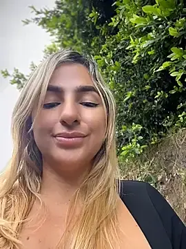 Stripchat Sex Cam of sammyqueenx21