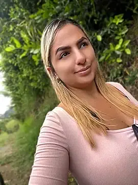 Stripchat Adult Webcam of sammyqueenx21