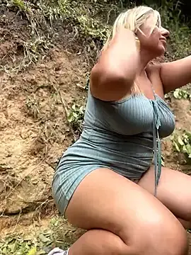 Stripchat Free Live Porn of sammyqueenx21