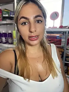 Stripchat Free Porn Cam of sammyqueenx21
