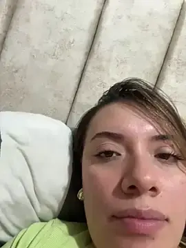 Stripchat Nude Webcam of valery_mora