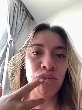 Stripchat Private Sex Chat of valery_mora