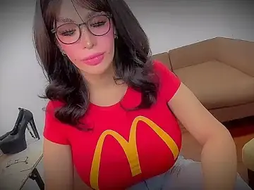 Stripchat Adult Webcam of GiftedGirl4u