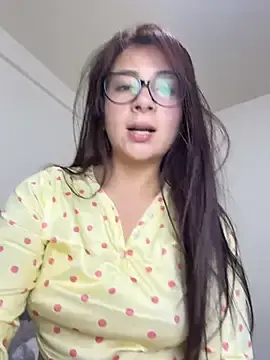Stripchat Live Sex Cam of Karlee_Grey1