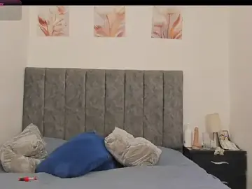 Stripchat Watch Live Sex Cams of Natalystevens
