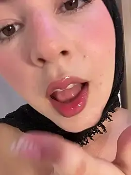 Stripchat Live Porn of naughty__angel