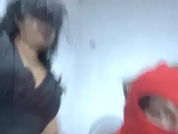 Stripchat Free Porn Cam of AraNDissNaughtyJolly