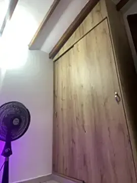Stripchat Free Porn Cam of Arilw