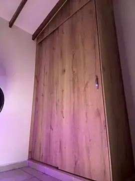 Stripchat Watch Live Sex Cams of Arilw