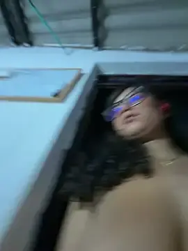 Stripchat Live Sex of Simone_Miller