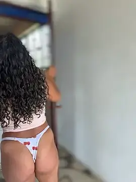 Stripchat Best Webcam of Simone_Miller