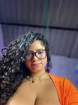 Stripchat Live Porn of Simone_Miller