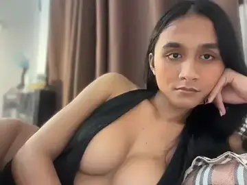Stripchat Watch Live Sex Cams of Ur_ts_morenaxx