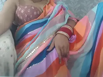 Stripchat Best Webcam of cute-priy