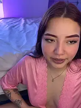 Stripchat Adult Webcams of sarah_and_taylor