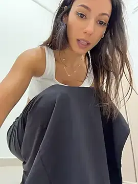 Stripchat Private Sex Chat of -_MiaQueen_-