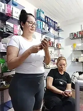 Stripchat Live Sex of keilymadam