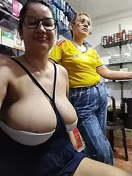 Stripchat Best live sex cam show of keilymadam