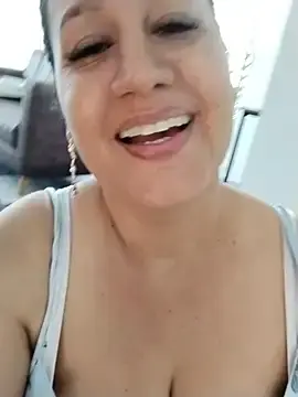 Stripchat Adult Webcam of keilymadam