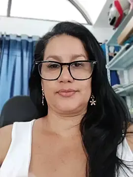 Stripchat Live Sex Cam of keilymadam