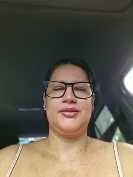Stripchat Nude Webcam of keilymadam