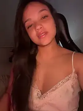 Stripchat Watch Live Sex Cams of MisFrekcles_