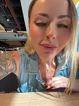 Stripchat Private Sex Chat of EmaSalis