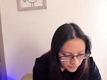 Stripchat Watch Live Sex Cams of Kyomi_chang