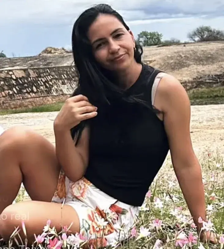 Larissatop