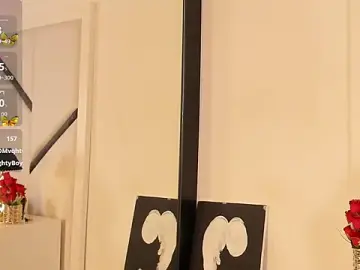 Stripchat Live Sex Cam of XimenaCosta
