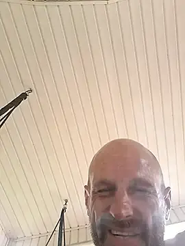 Stripchat Watch Live Sex Cams of mechanicmark