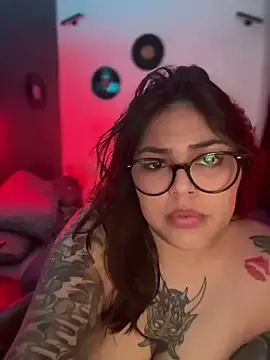 Stripchat Adult Webcam of miacanela_xo